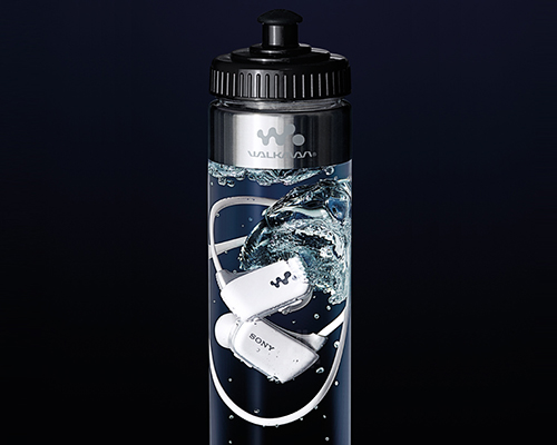 索尼瓶装水中销售防水4GB MP3随身听