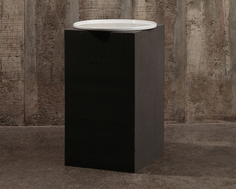 humberto-da-mata-fauna-collection-table-furniture-2014-sao-paulo-design-week-brazil-designboom-05
