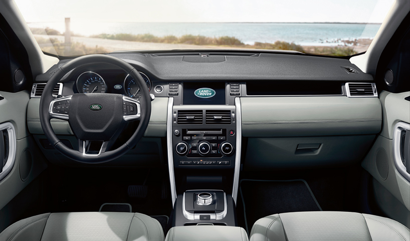 land rover redefines new discovery-designboom-08