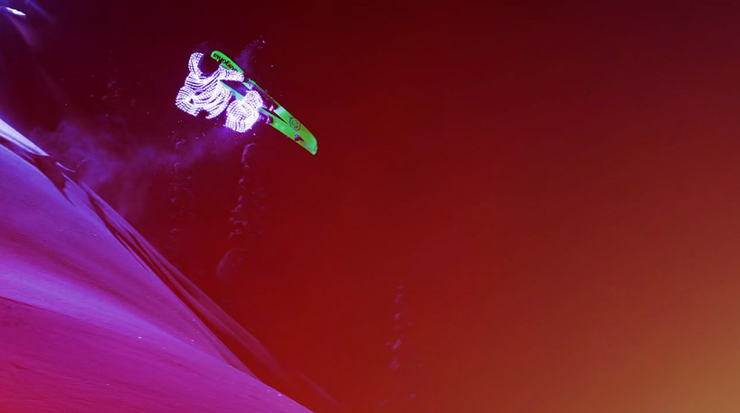 LED-clad-skiers-slopes-afterglow-设计邦-02
