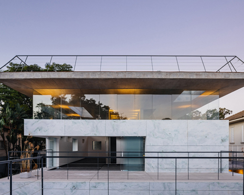 triptyque建筑设计事务所在巴西圣保罗设计的混凝土与大理石装饰的groenlandia 画廊