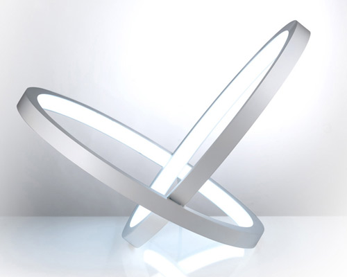 leonardo criolani设计的限量版钢制灯具infinity