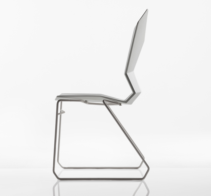 y-chair-by-tom-dixon-designboom-08